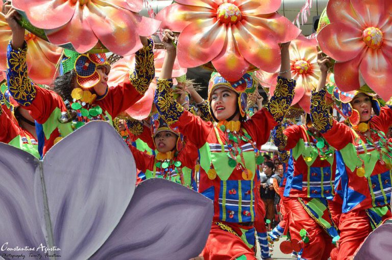 KADAYAWAN Festival 2023: DAVAO Best Guide And Travel Tips, Activities ...