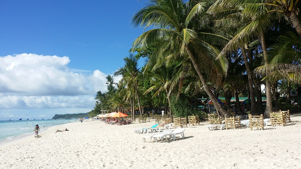 boracay island - best things to do in the philippines