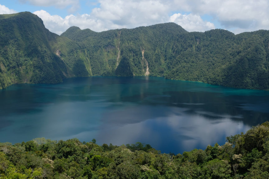 Lake holon