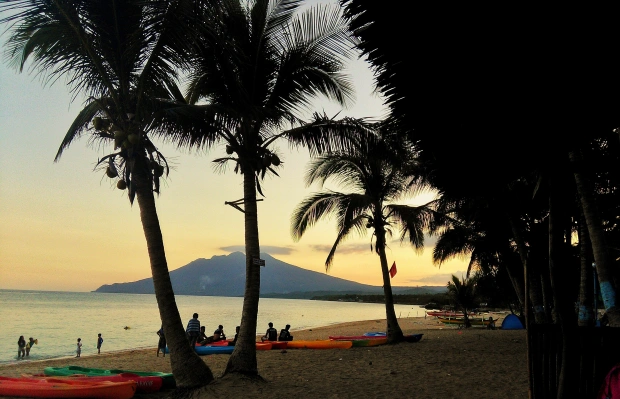 Poctoy white beach- Marinduque