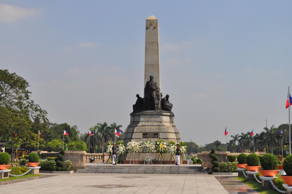 Rizal Park - Top Historical Sites In The Philippines